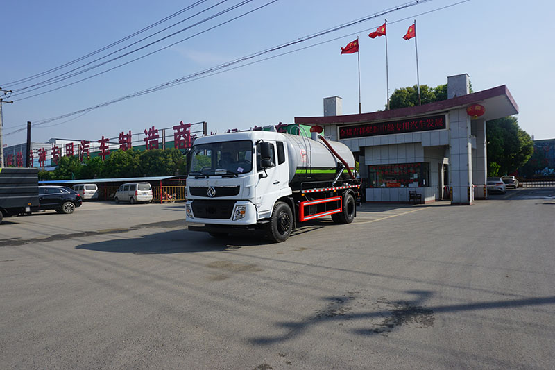 中潔牌XZL5186GXW6型東風(fēng)吸污車