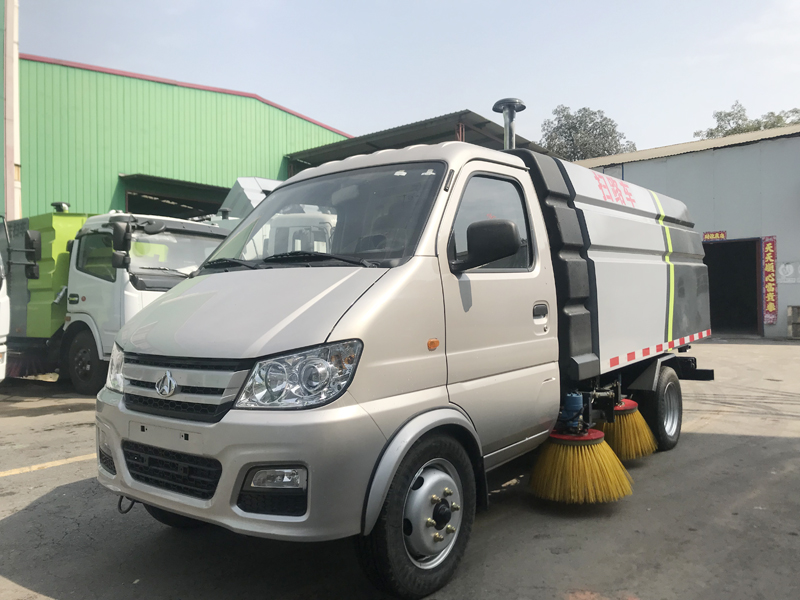 中潔牌XZL5032TSL6型掃路車