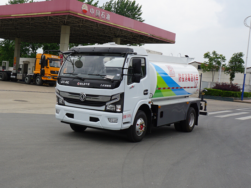 XZL5080TSDBEV型純電動(dòng)防役消毒灑水車